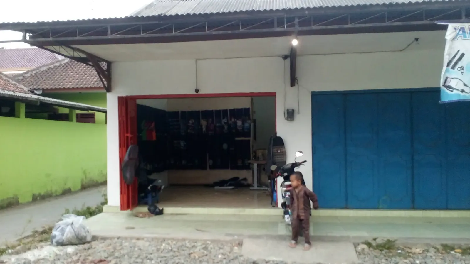 Bengkel Dandan Jok