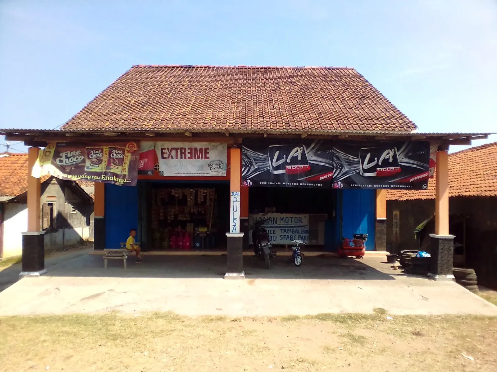 Bengkel Hanan Motor & Toko Arni