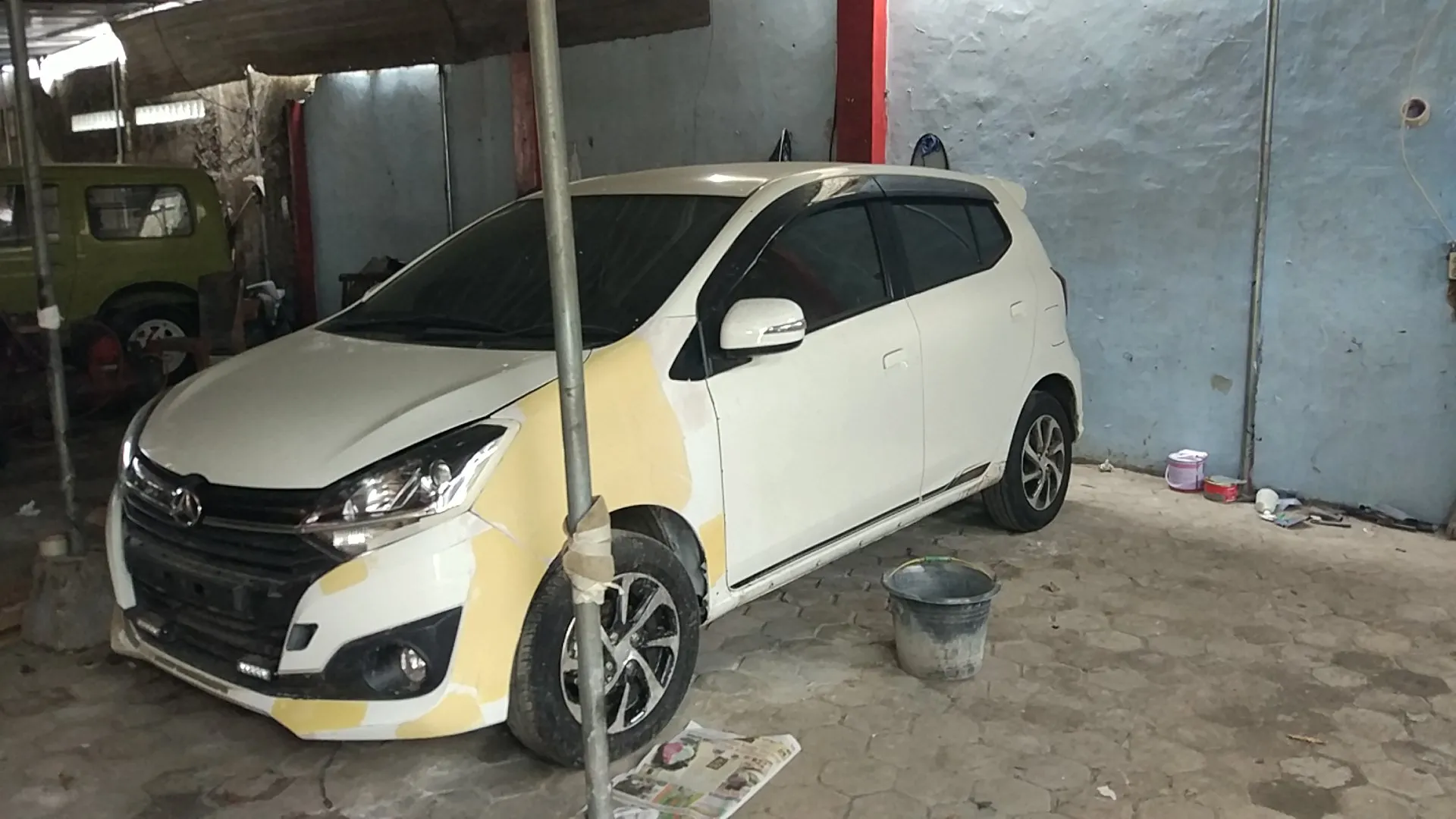 Bengkel Laras Motor