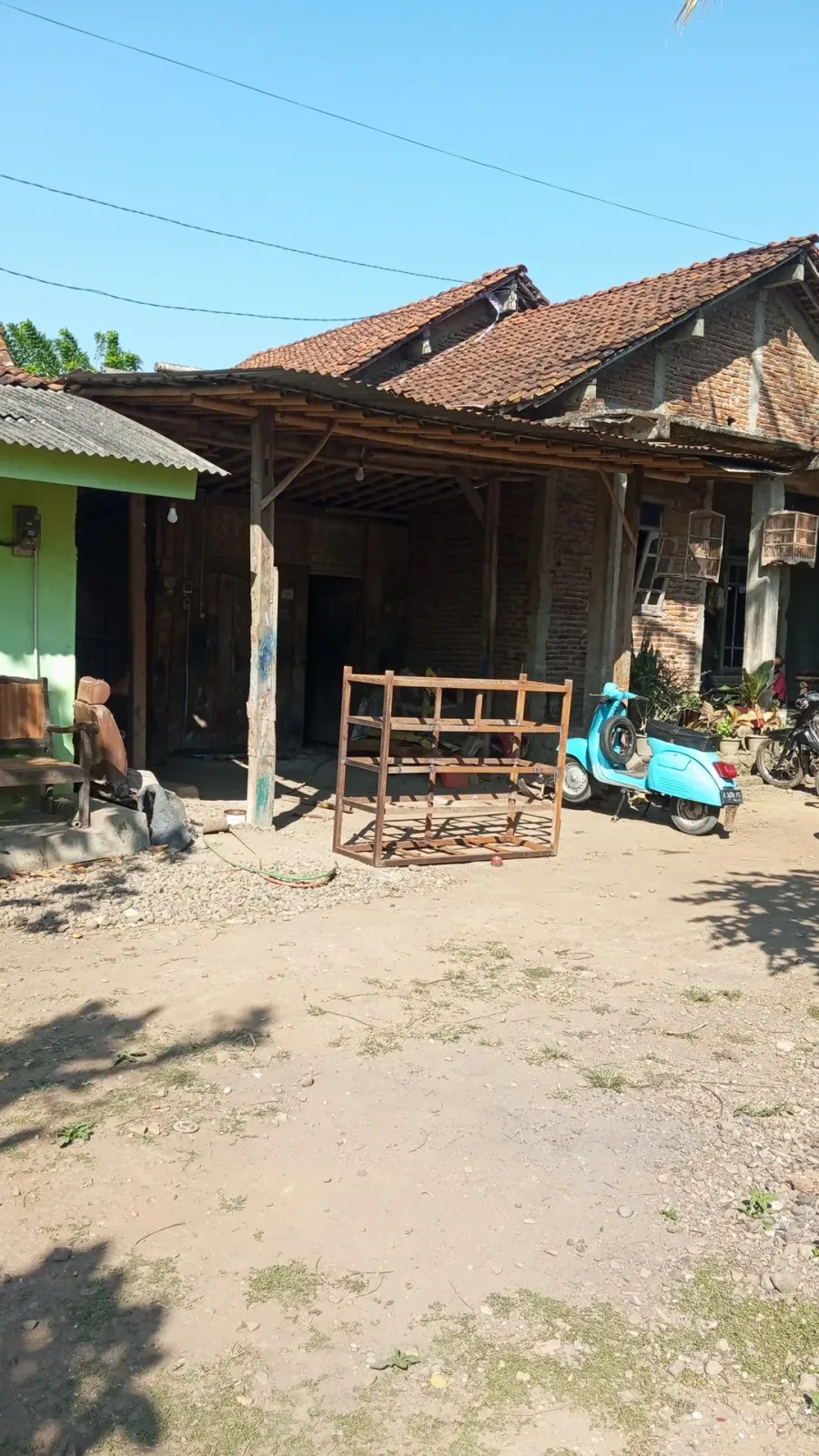 BENGKEL LAS DAN CAT(ALM REWIG) KAMPLENG
