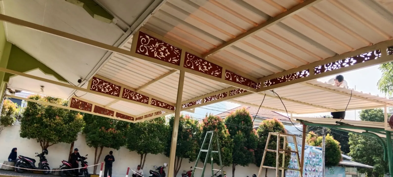 Bengkel Las dan Konstruksi Teguh Jaya