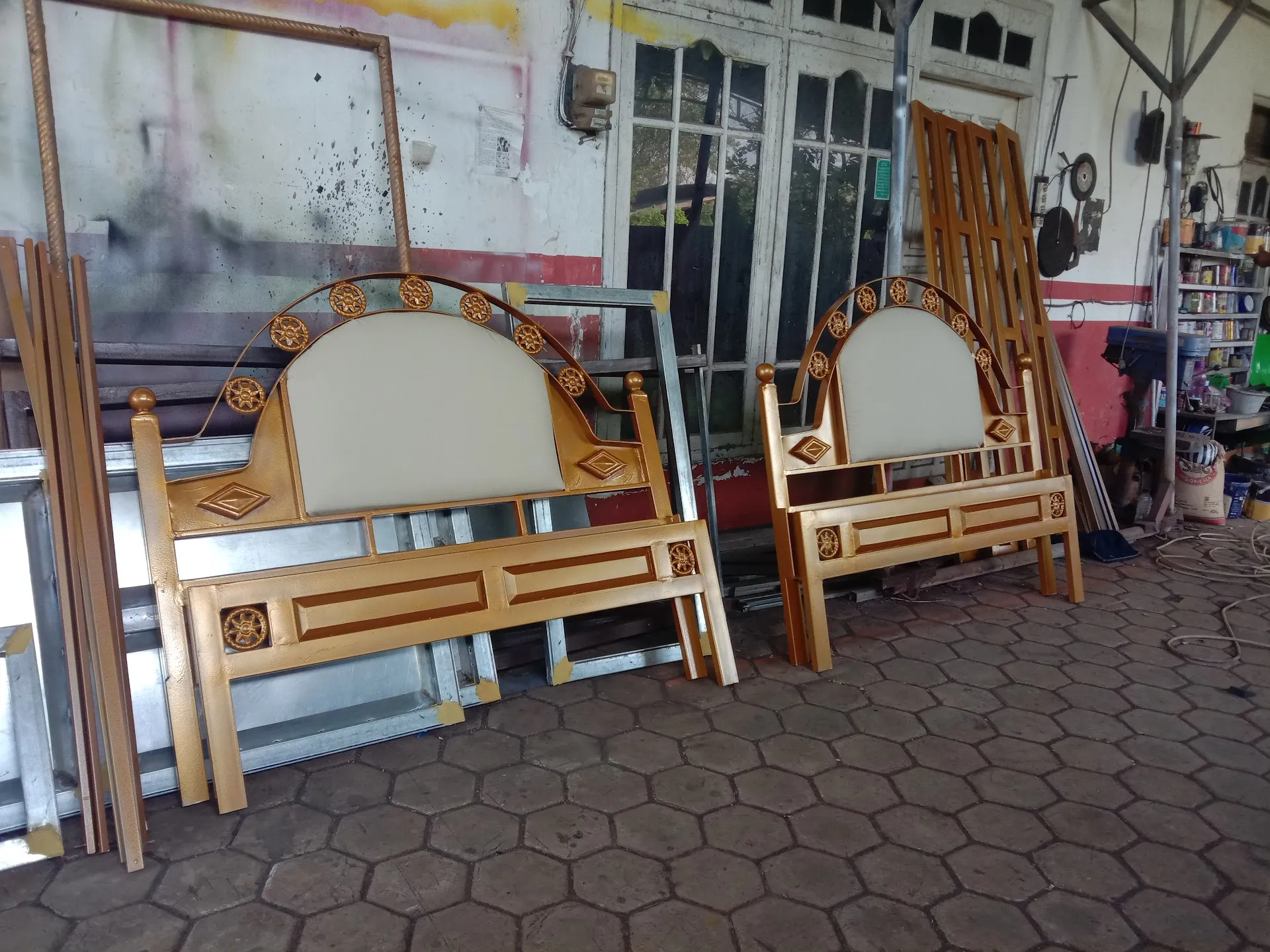 Bengkel Las " HADID KARYA "
