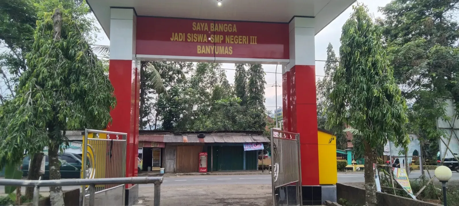 Bengkel las karya abadi (H.margo)
