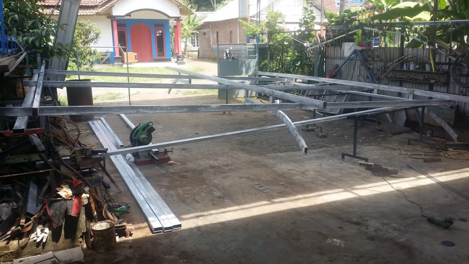 Bengkel las listrik & karbit "RJM"