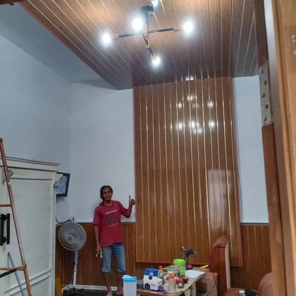 Bengkel las SUMBER TRALIS