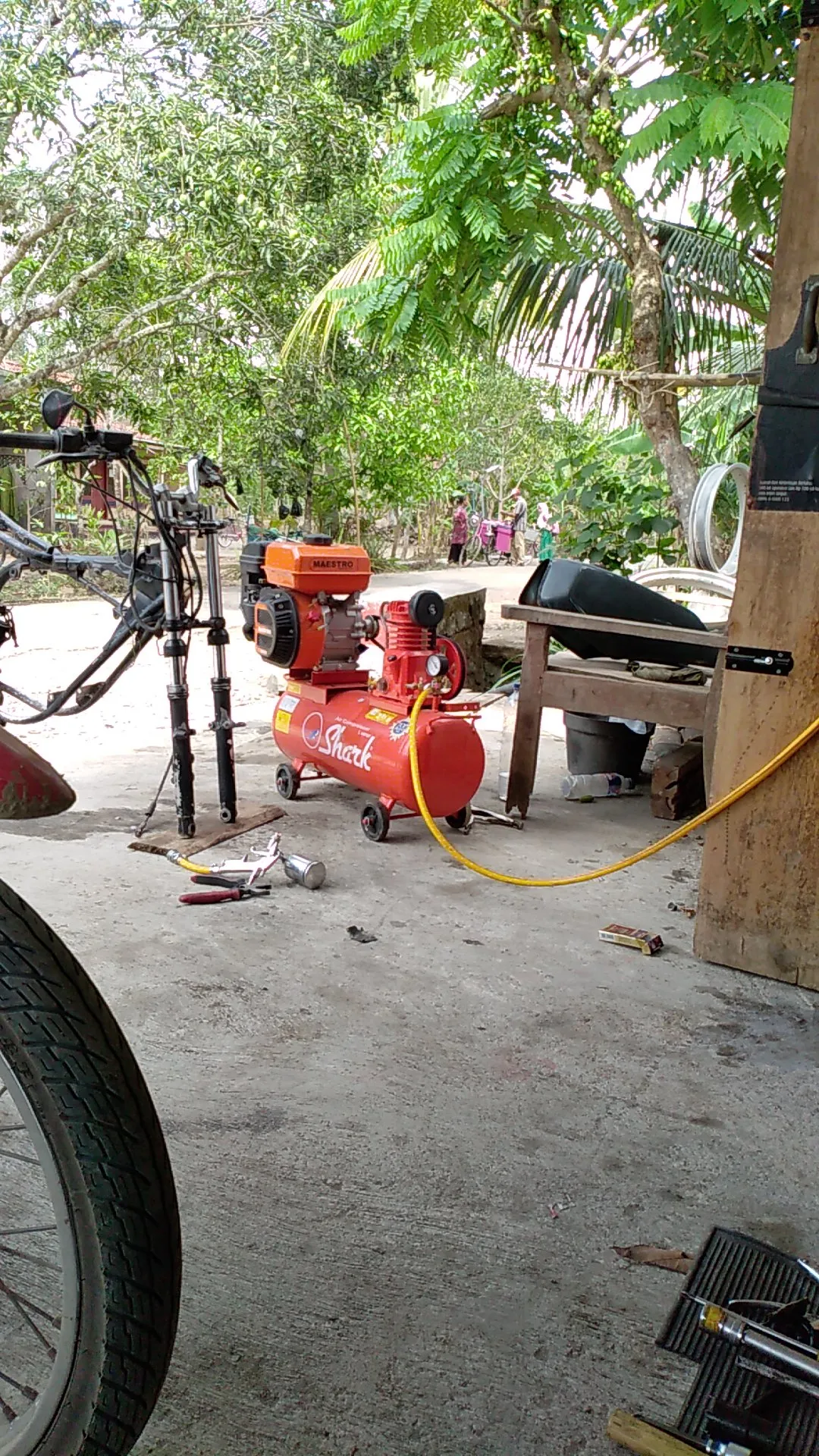 Bengkel Mm Motor Pring Tutul