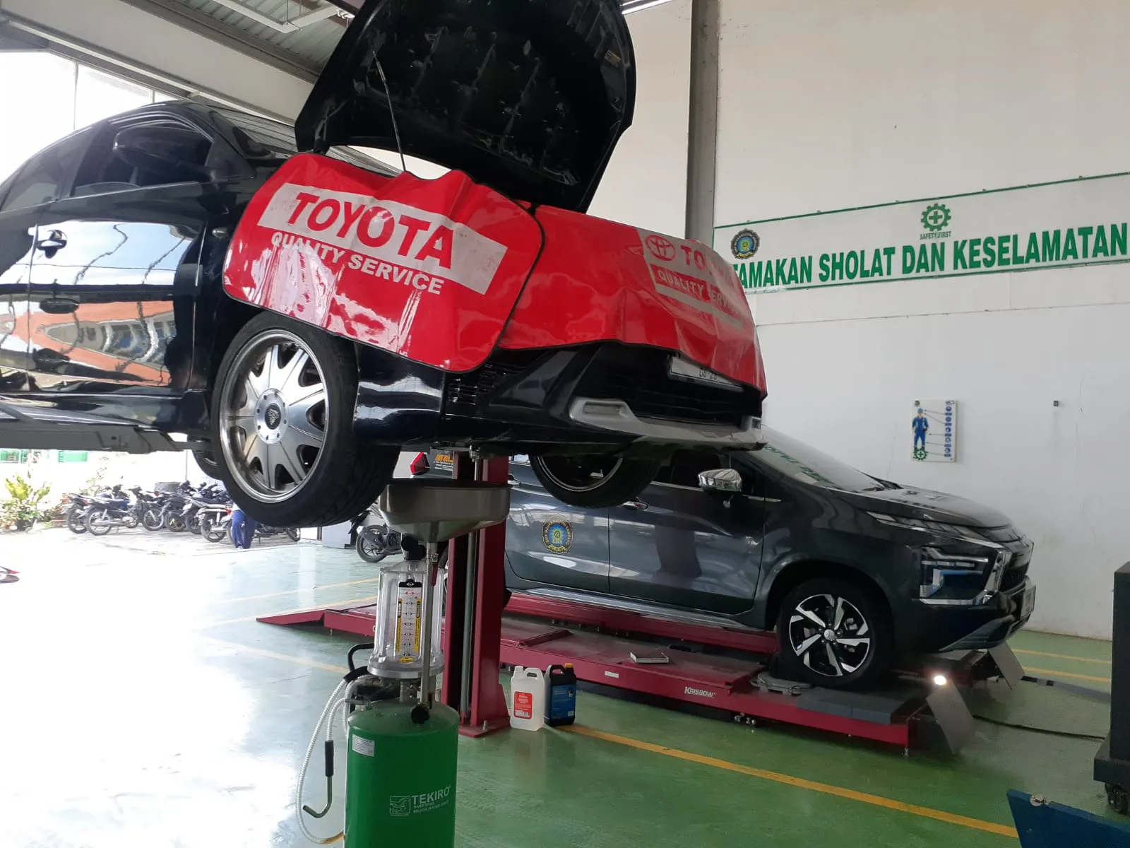 Bengkel Mobil Auto Excellence