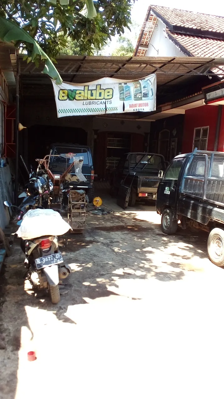 Bengkel Mobil Darojat