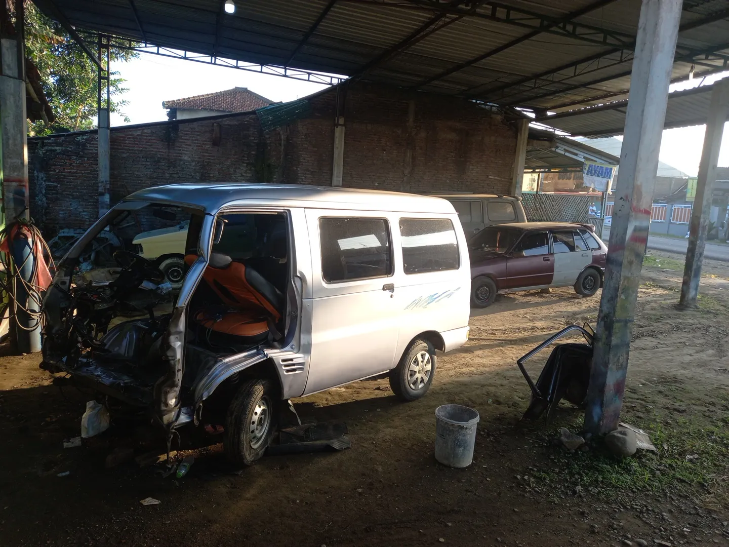 Bengkel Mobil "Sehab Jaya"