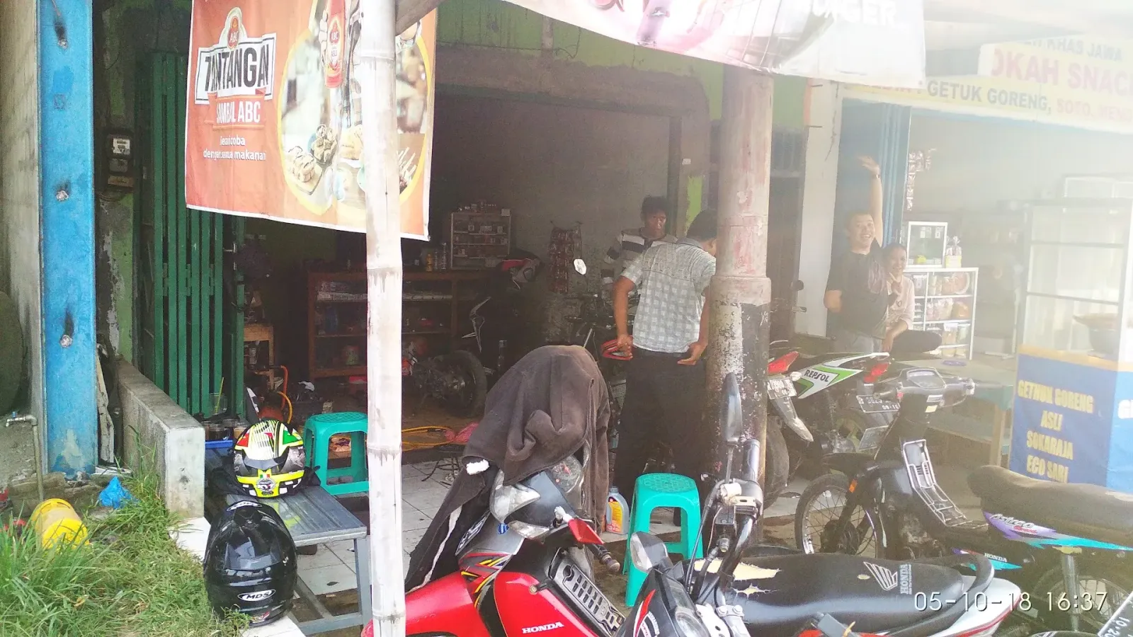 Bengkel Motor Cahaya Sejati