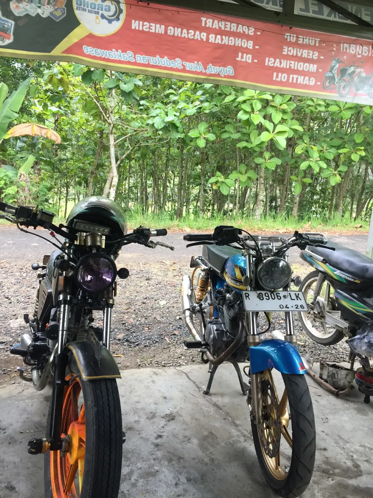 BENGKEL MOTOR GROHO WATES
