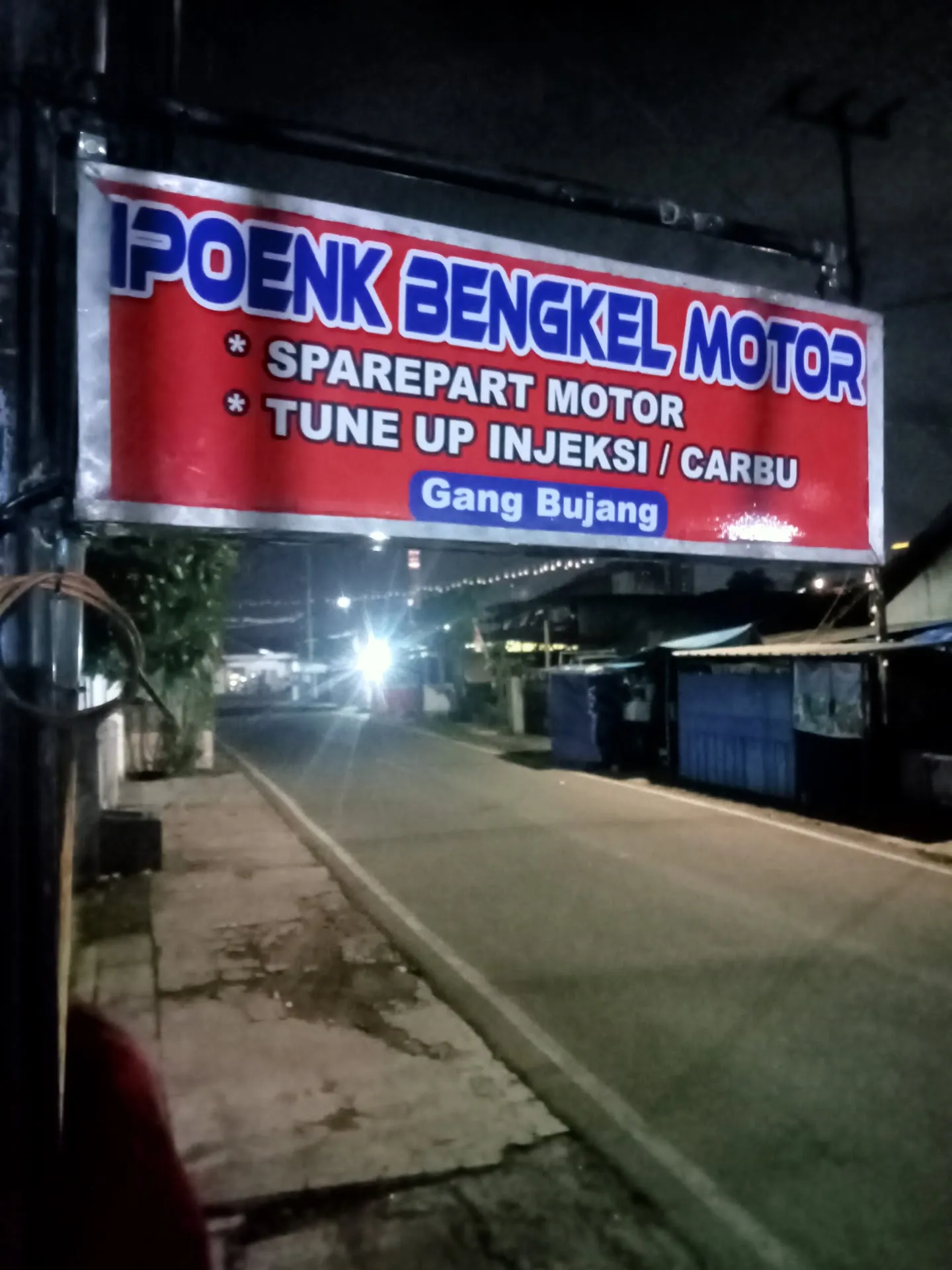 Bengkel motor ipoenk