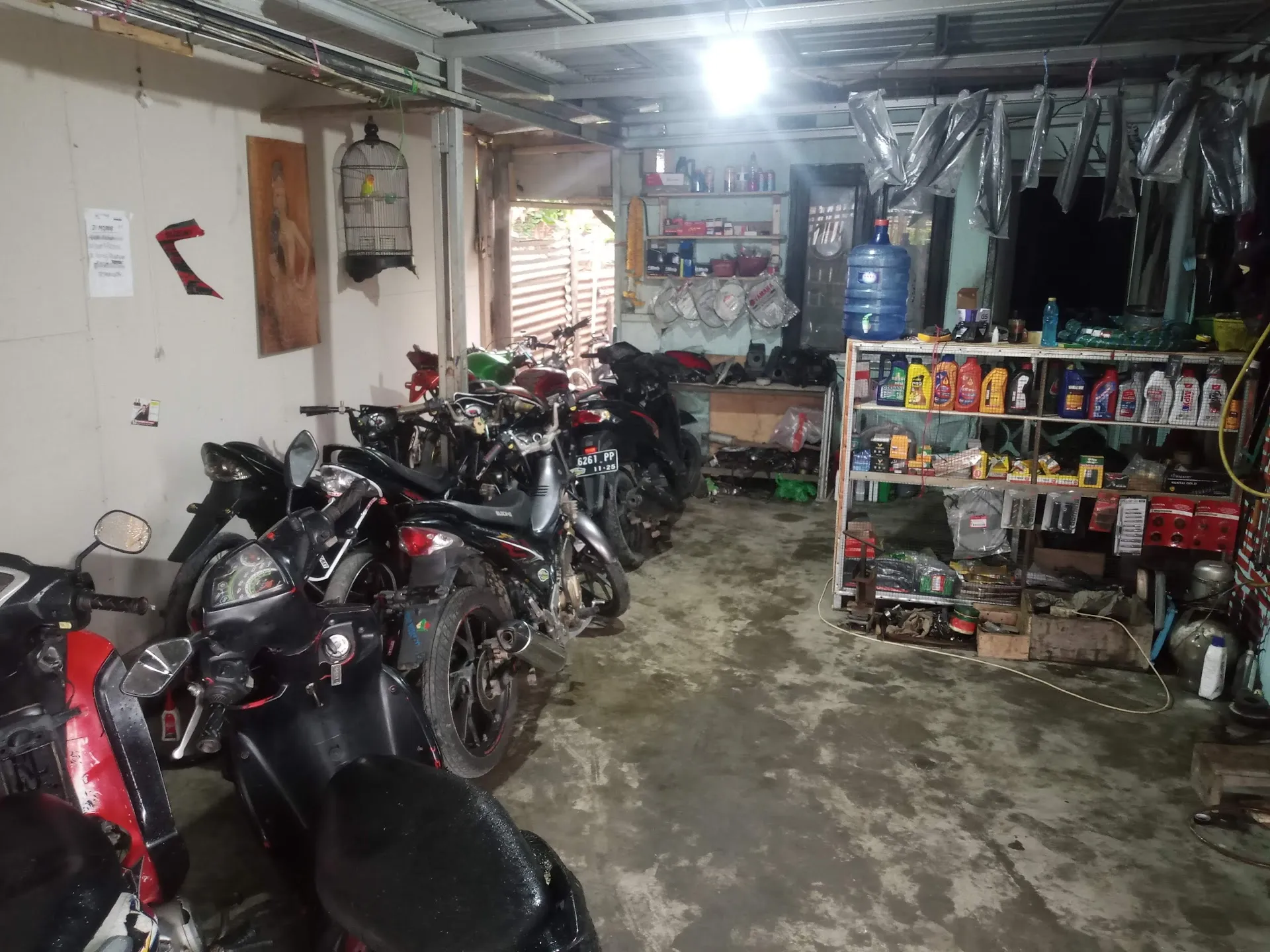 Bengkel motor JIBOG GARAGE