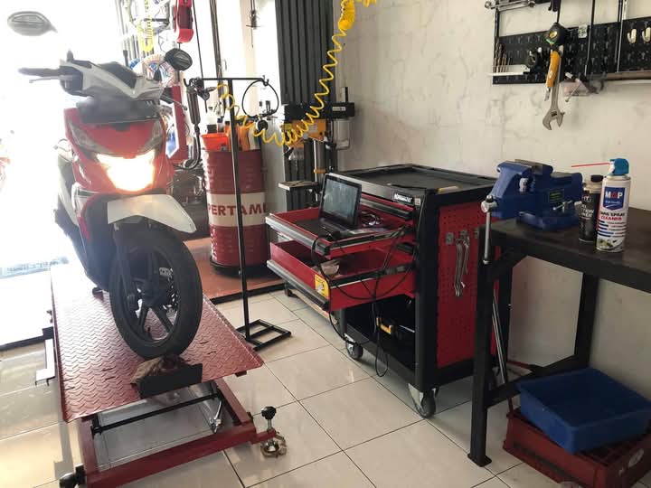 Bengkel Motor Sonirin