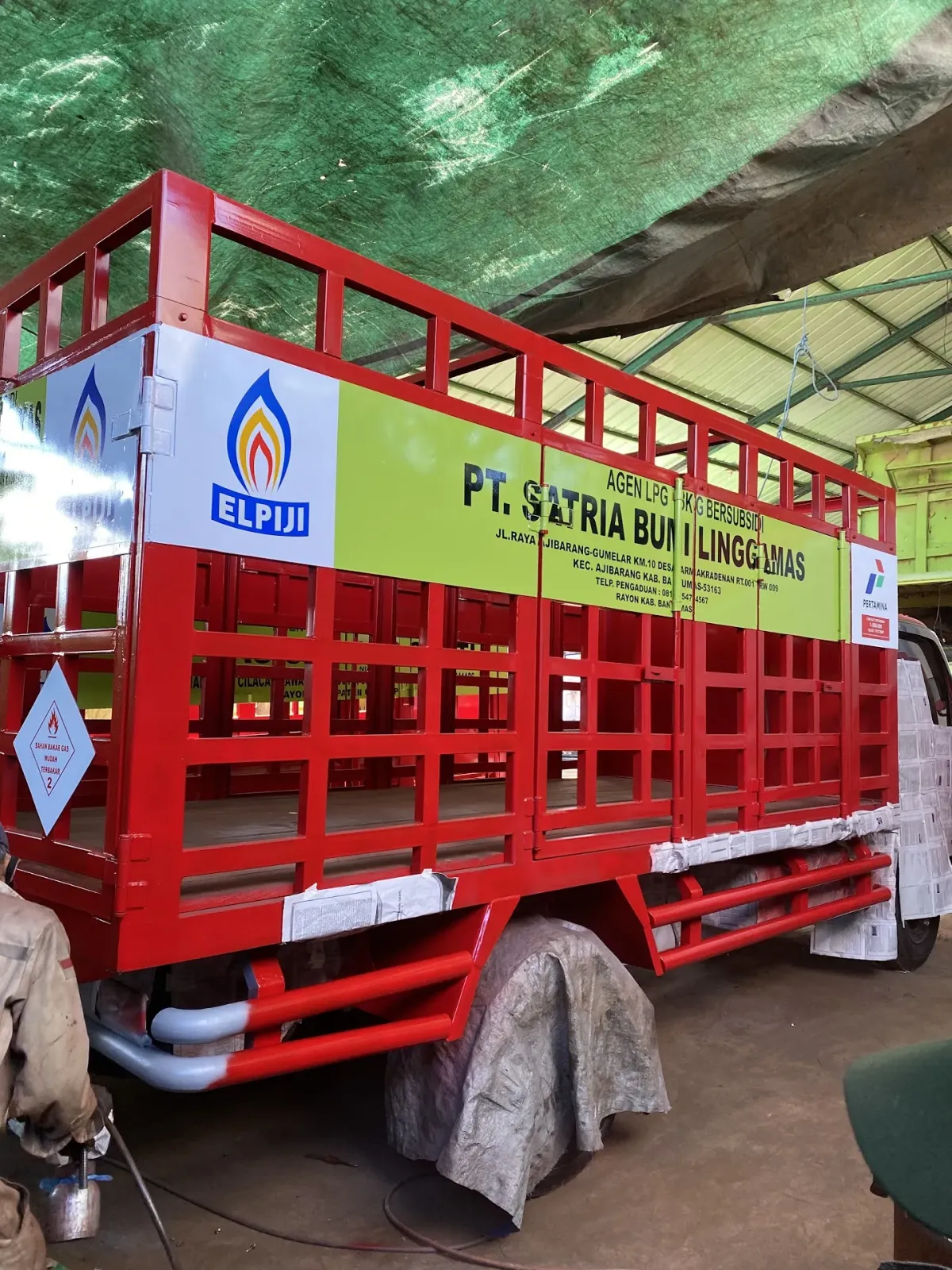 BENGKEL PT KAROSERI DUA PUTRA GEMILANG