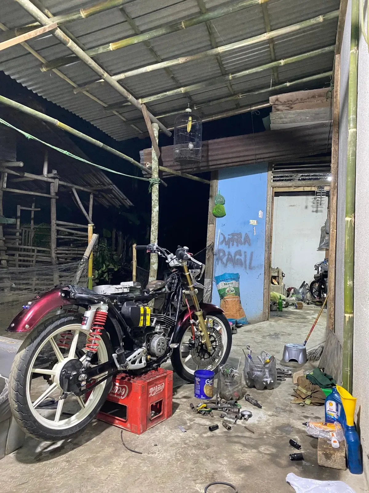 Bengkel (Putra Ragil)