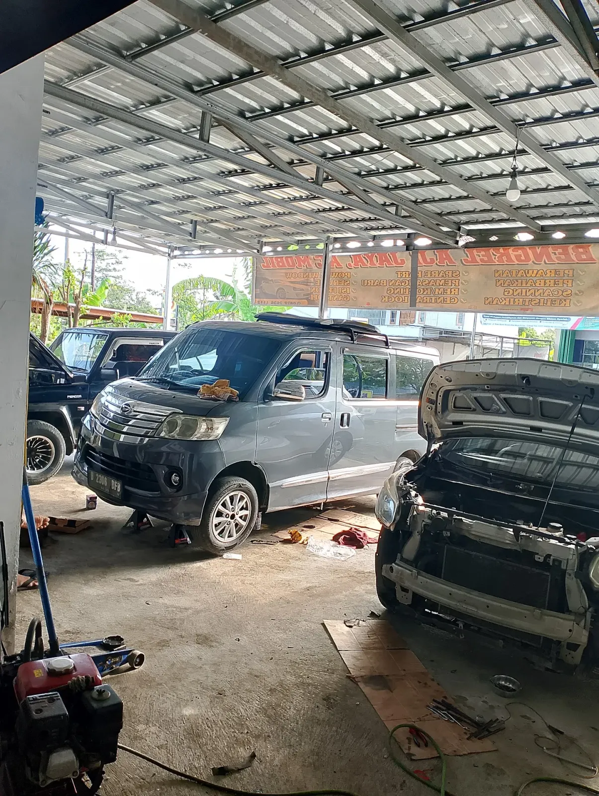 Bengkel service mobil aji jaya