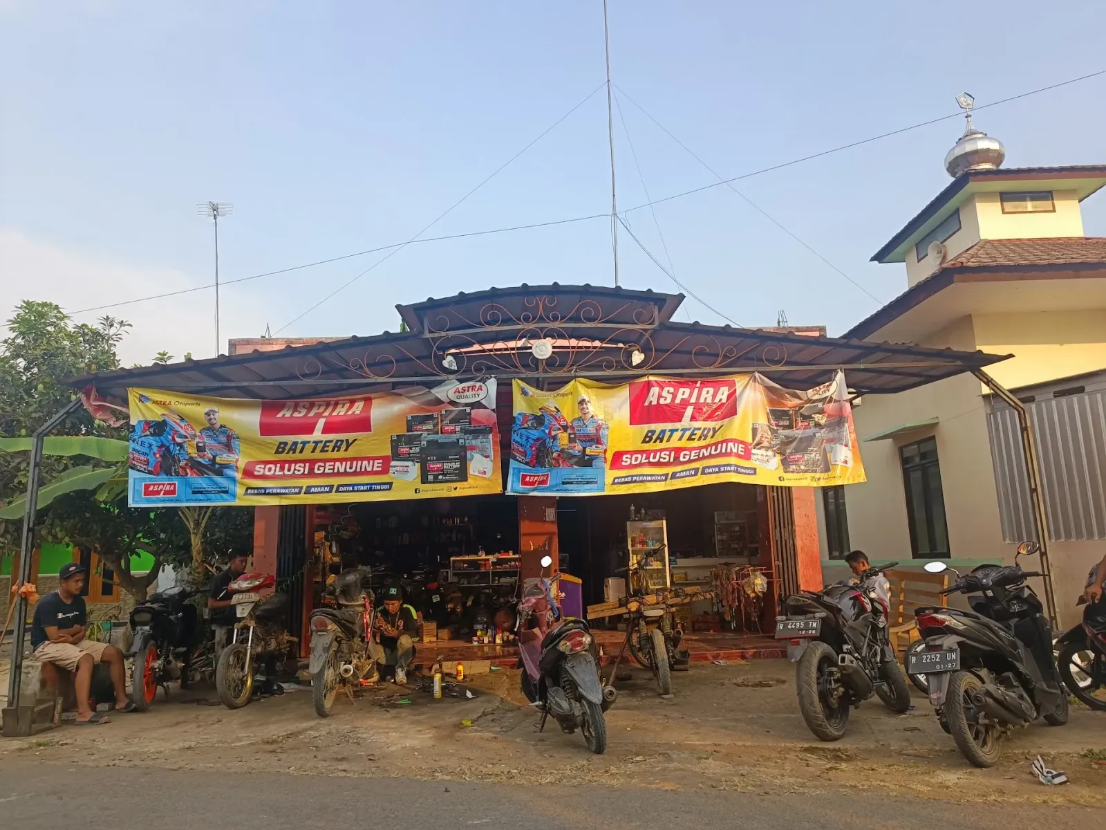 Bengkel simon tambaksari