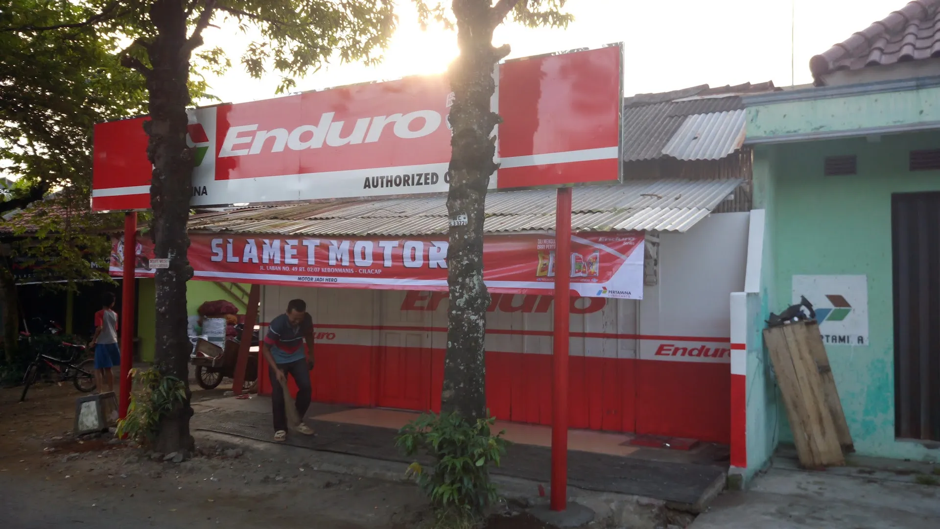 Bengkel Slamet Motor
