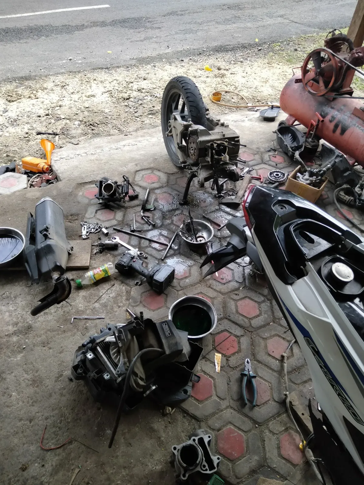 Bengkel yasni motor