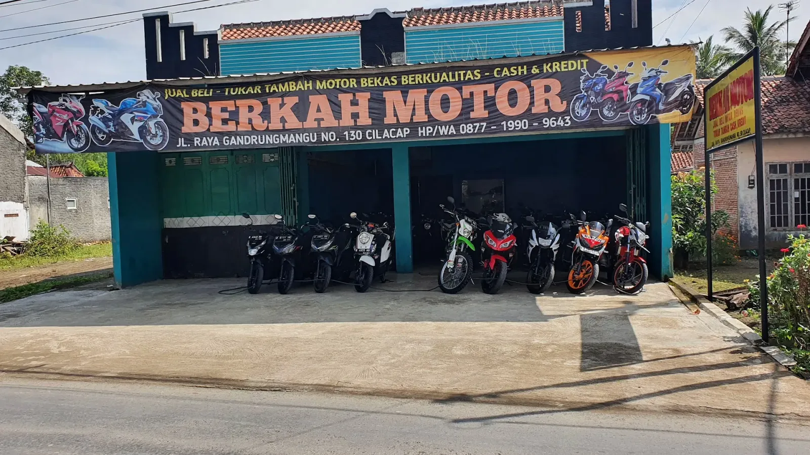 Berkah Motor Gandrungmangu