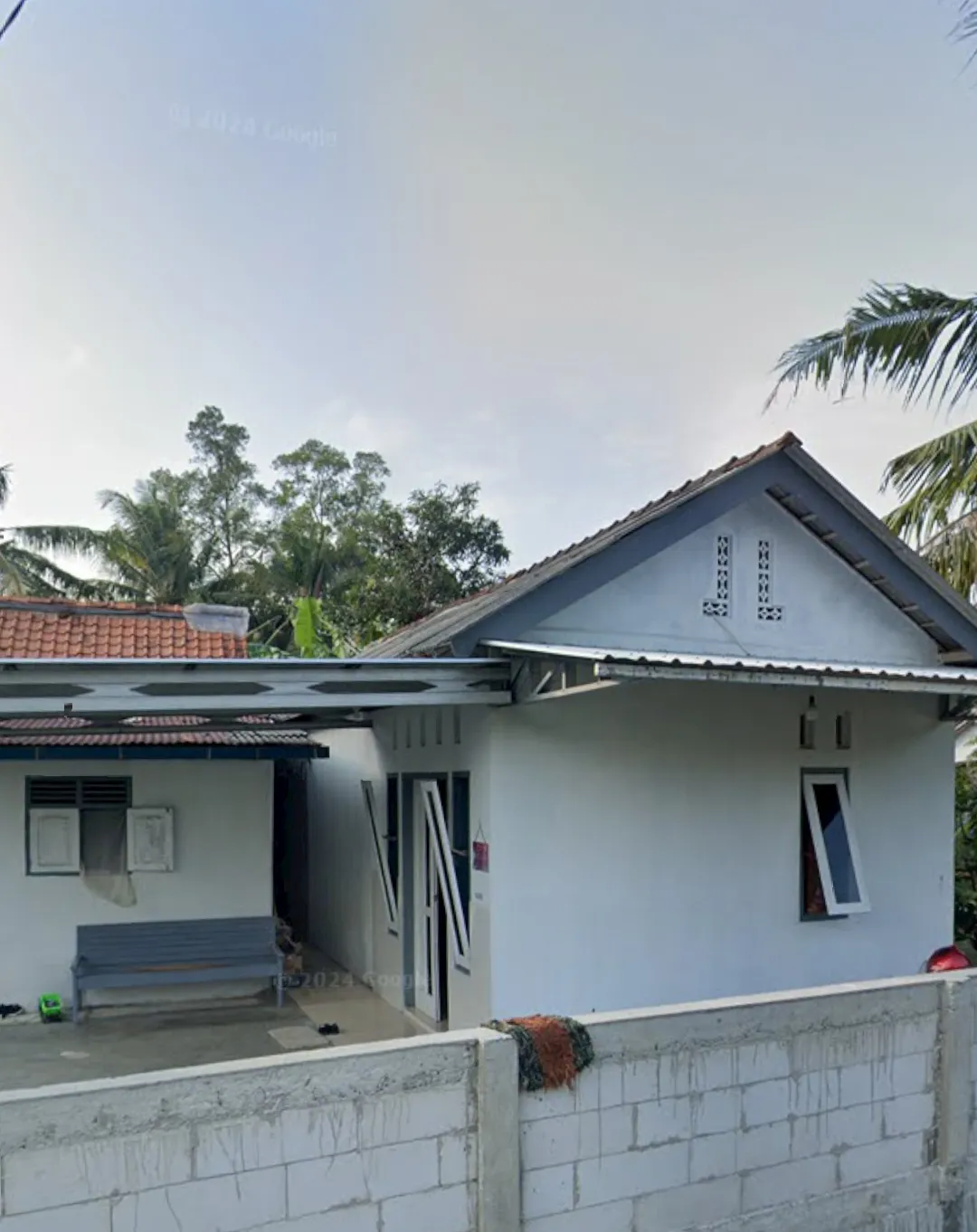 Bidan Etti Sulistyowati