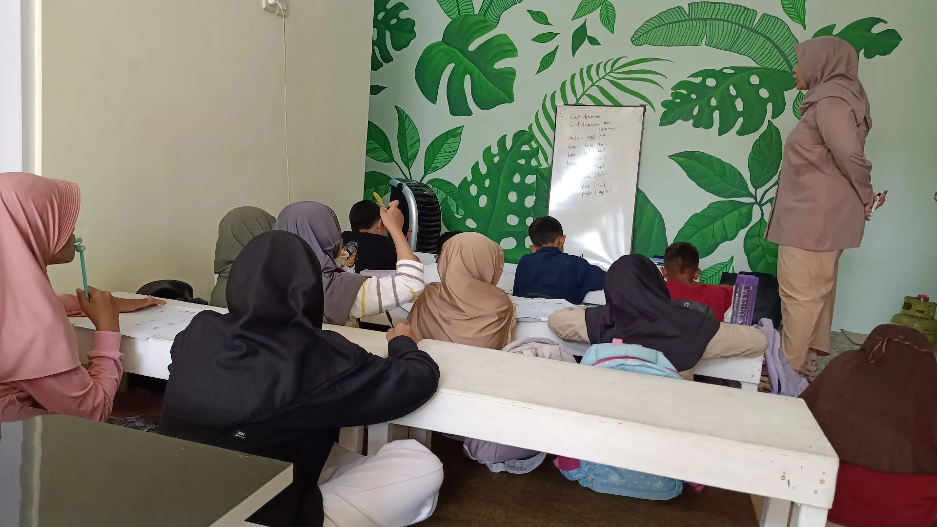 Bimbel Bu Salwa (SD)