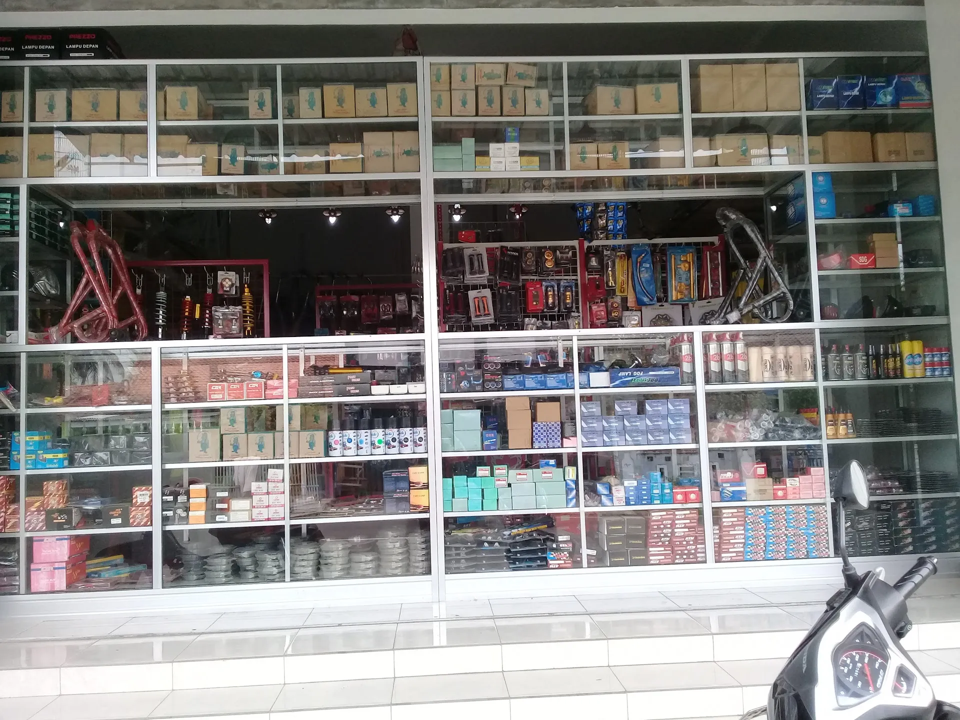 Bintang Motor Sparepart Dan variasi