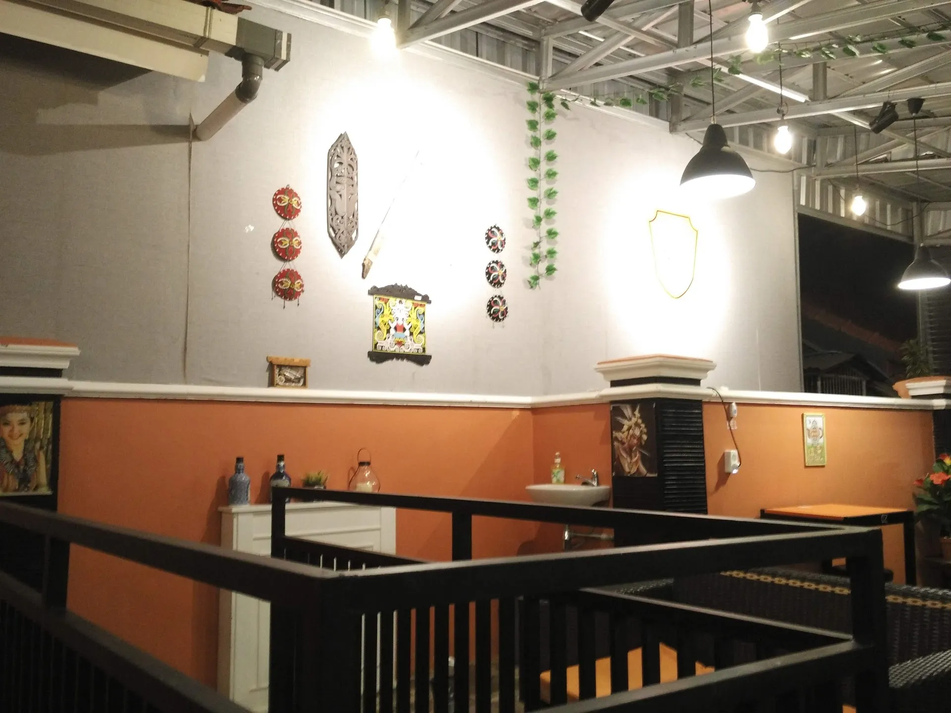 Bougenville Cafe