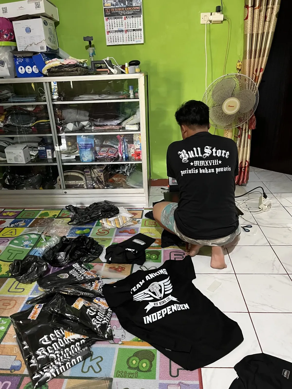 BULL STORE