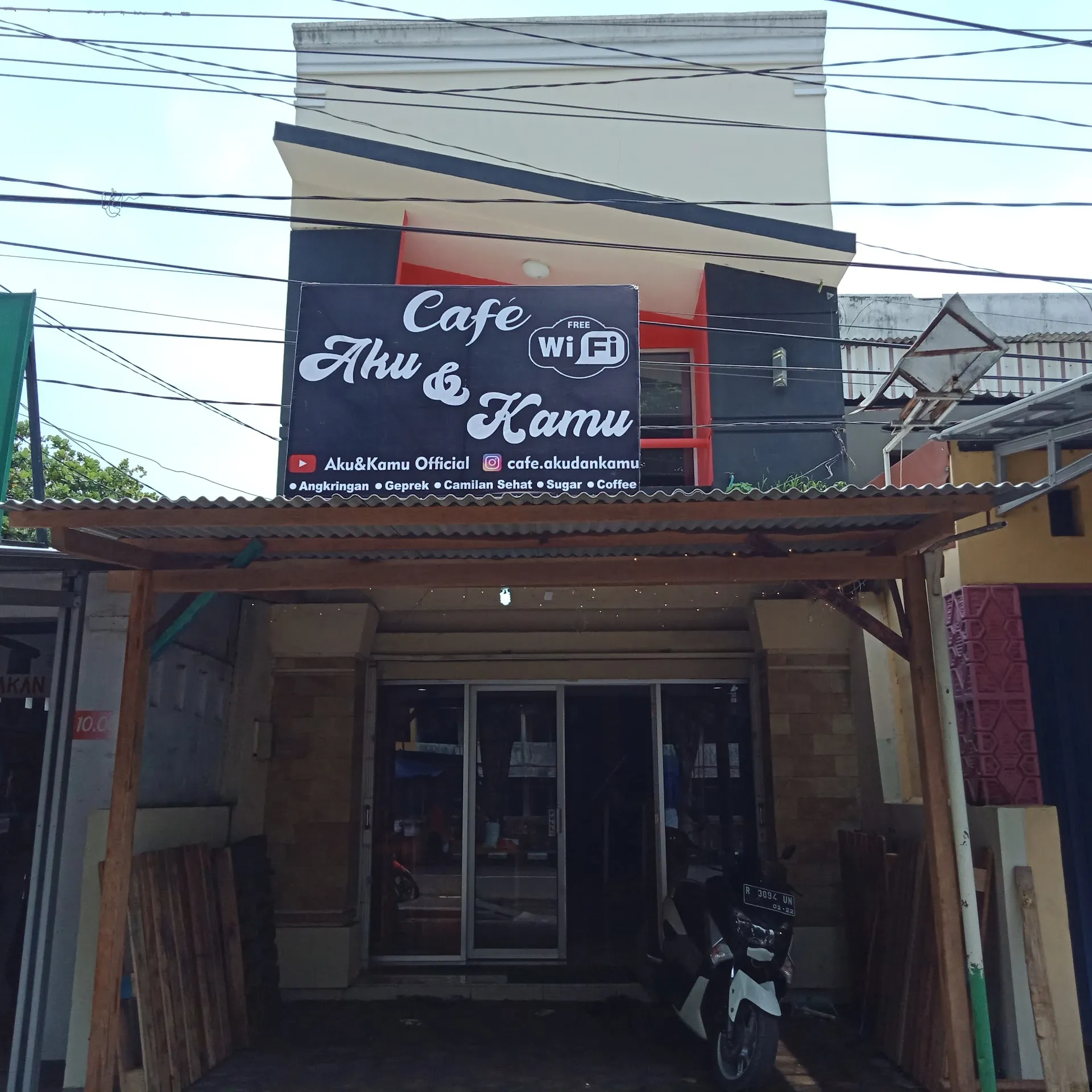 Aku and Kamu Cafe