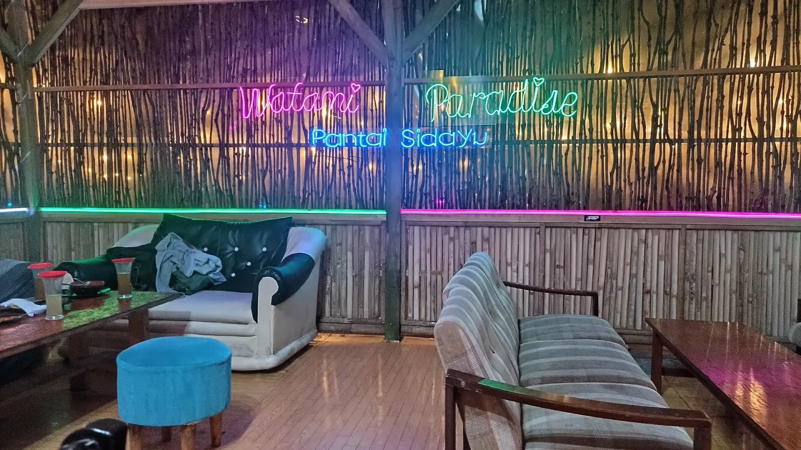 Cafe Watami Paradise