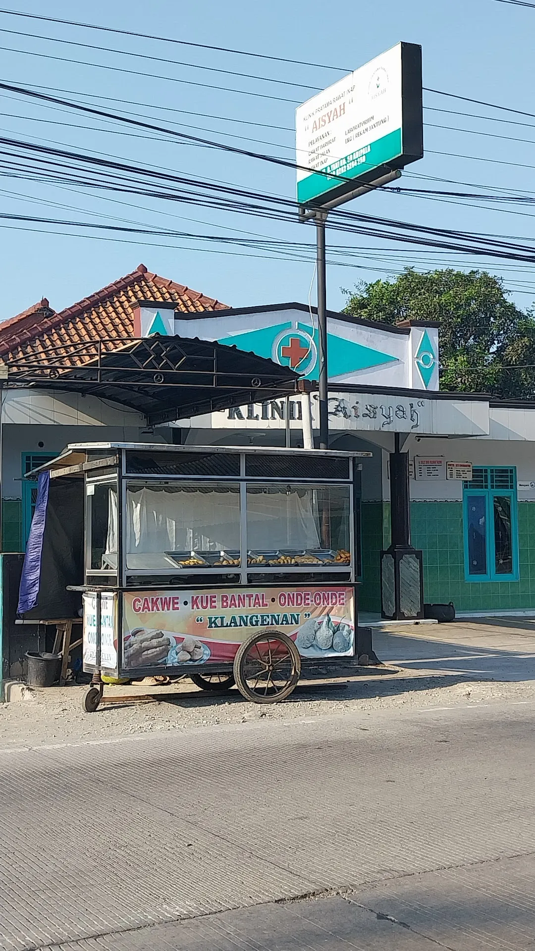 Cakwe, Kue Bantal, Onde-onde "KELANGENAN" Adipala