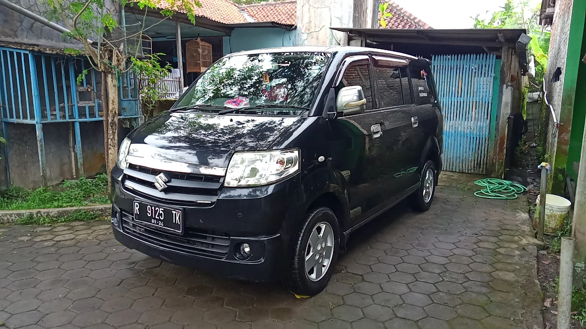 Carteran Mobil Pak Bambang