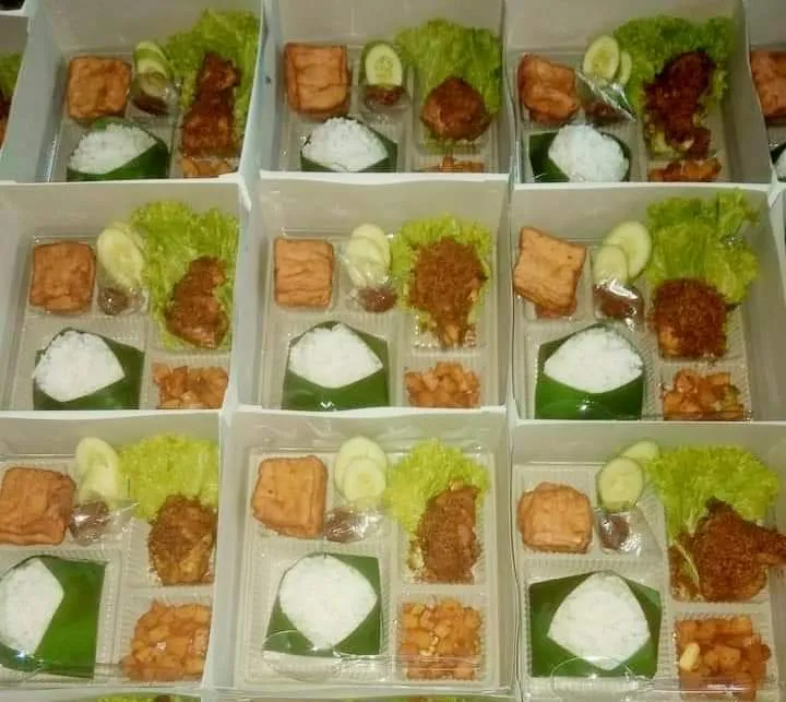 CATERING ALENA KITCHEN KALIPUCANG