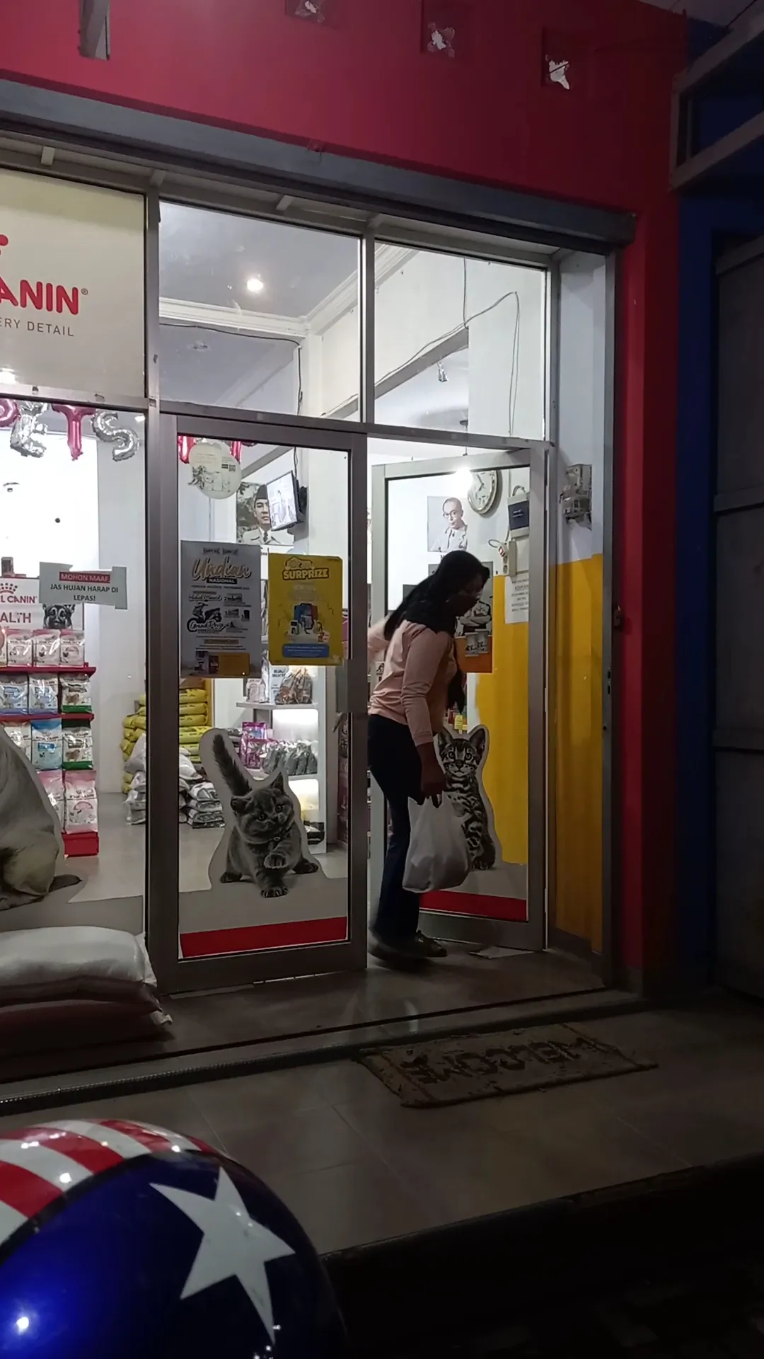 Cherry Pet Shop Rinjani