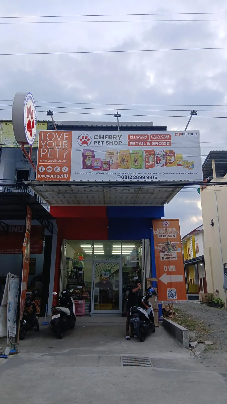 Cherry Petshop Slarang