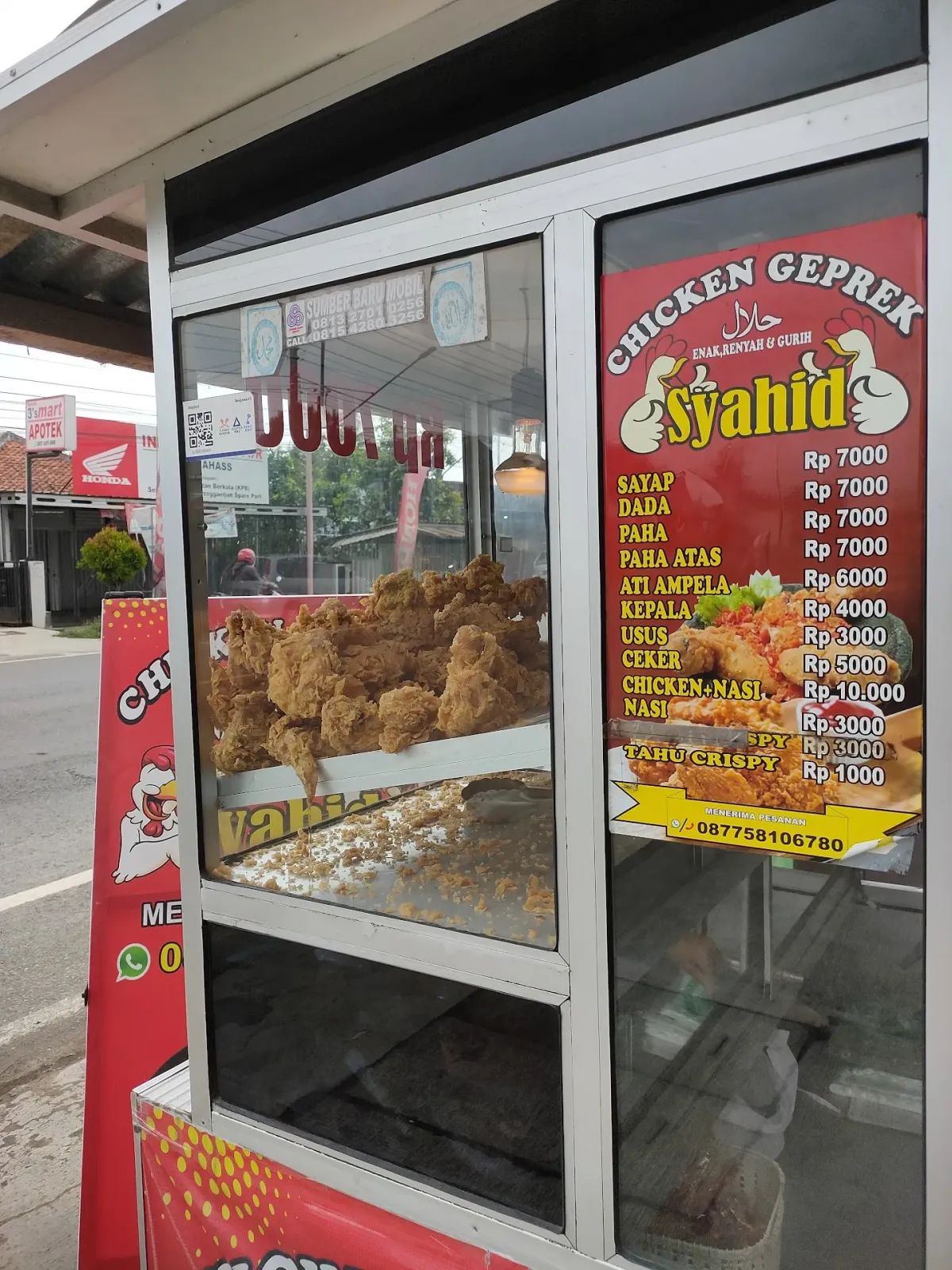CHICKEN GEPREK SYAHID