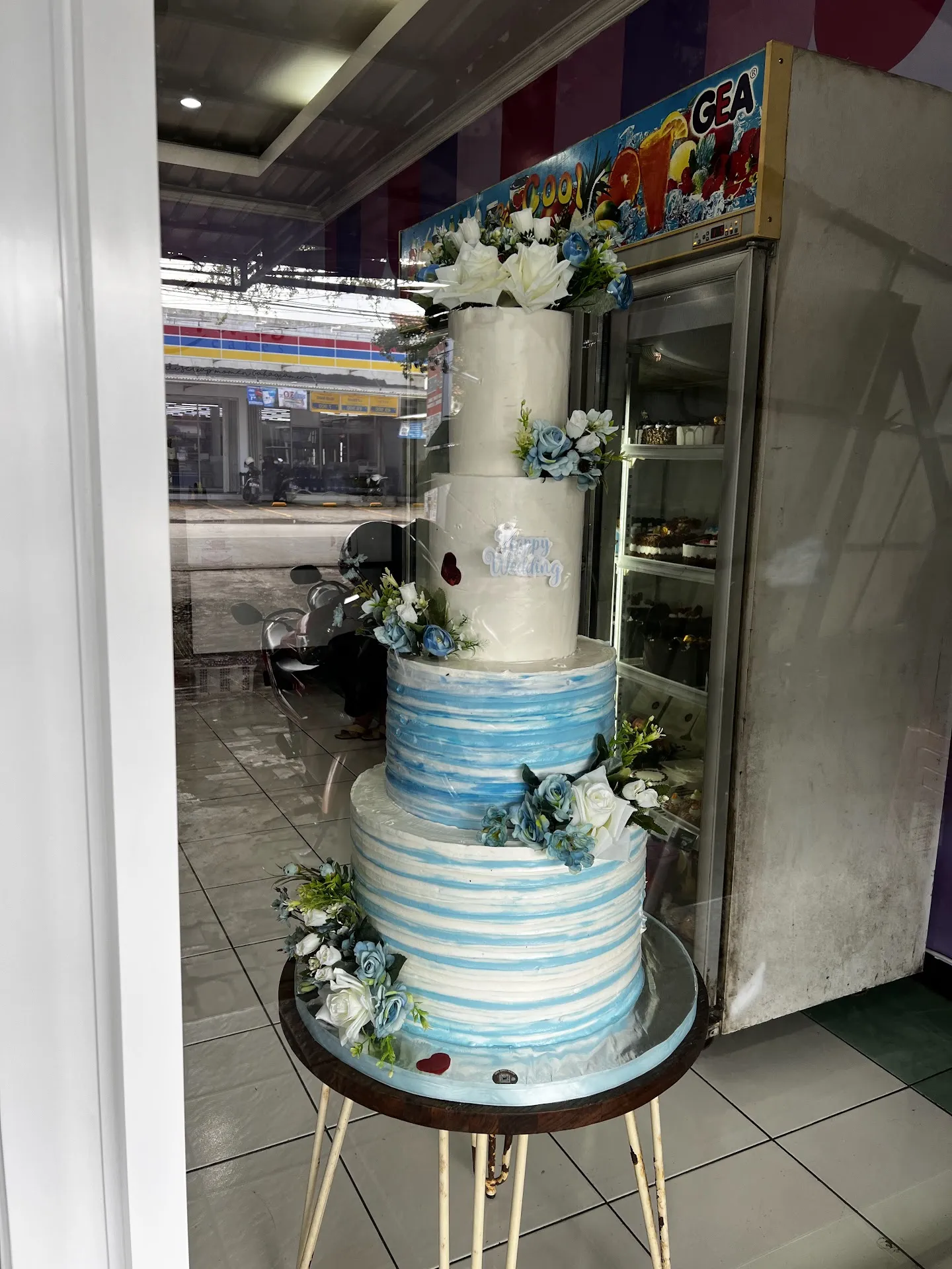 Chris Cakes Adipala