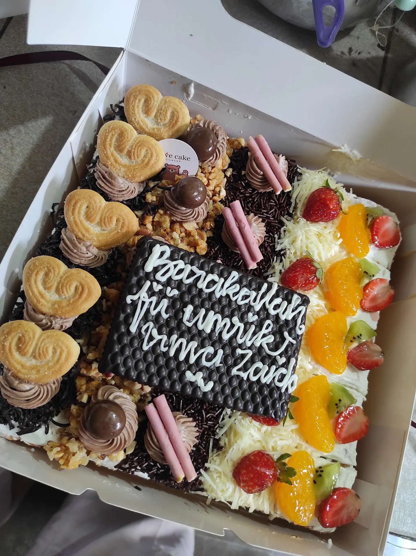 Cilacap Dave Cake