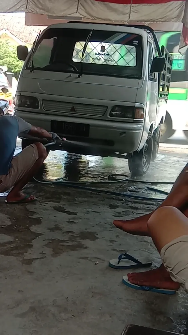 Cuci Motor & Mobil ADI
