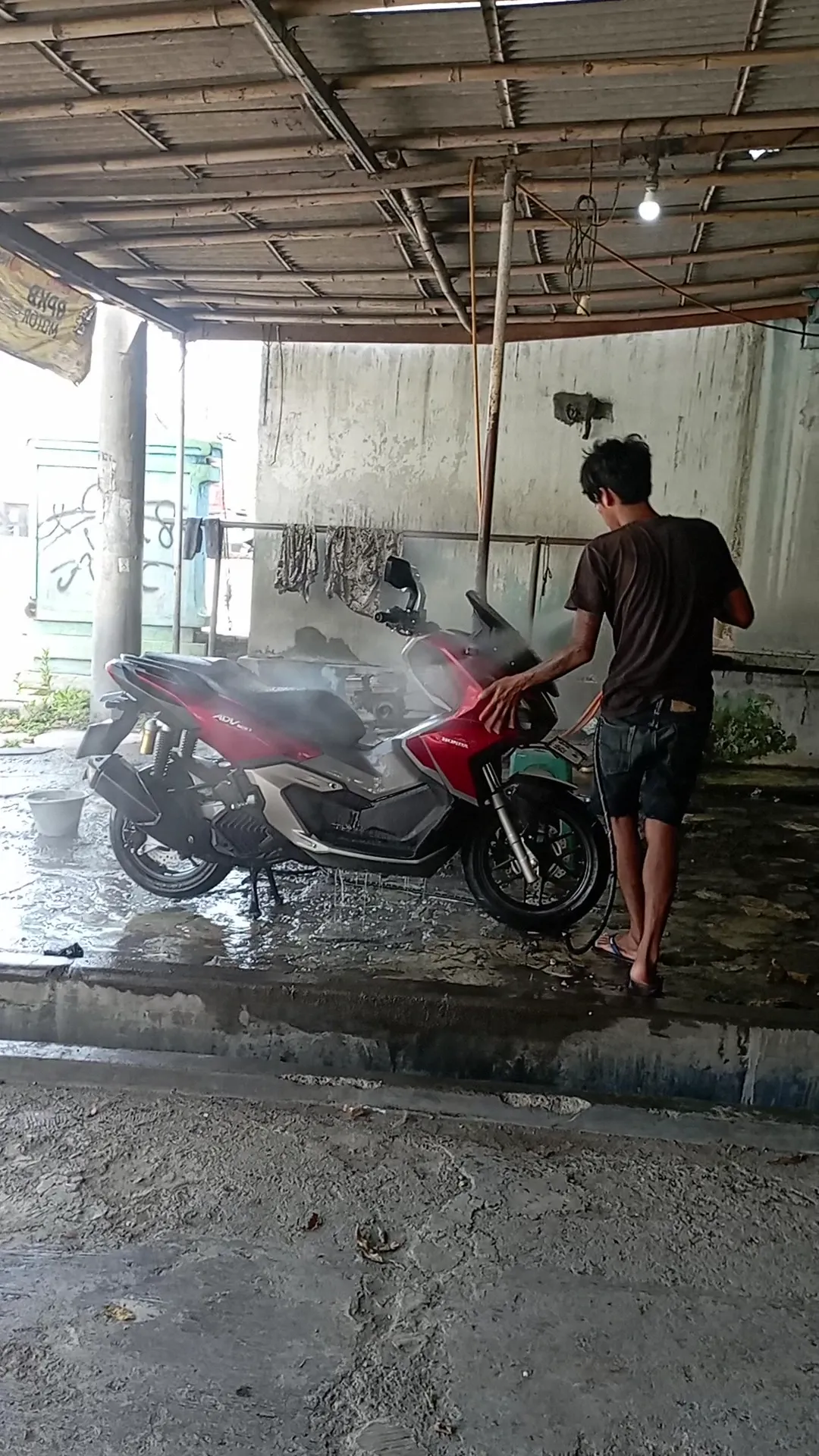 Cuci motor-mobil "Blue Clean"