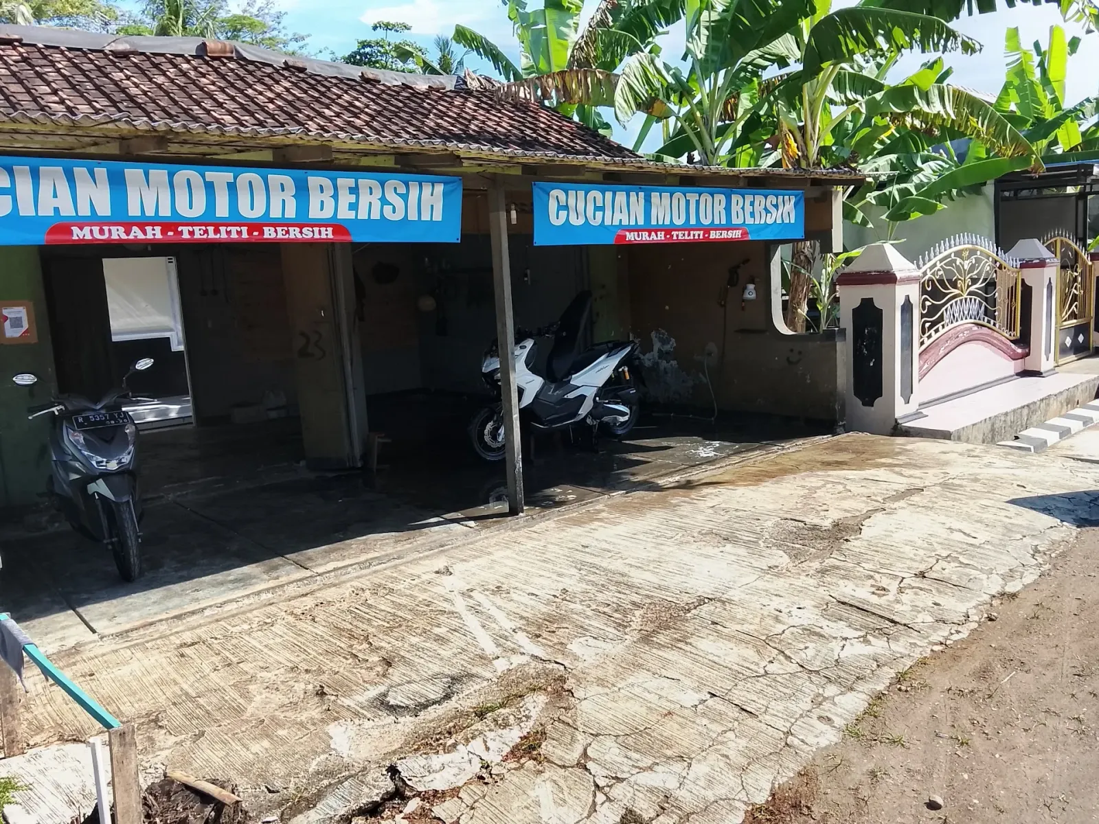 CUCIAN MOTOR BERSIH BINANGUN