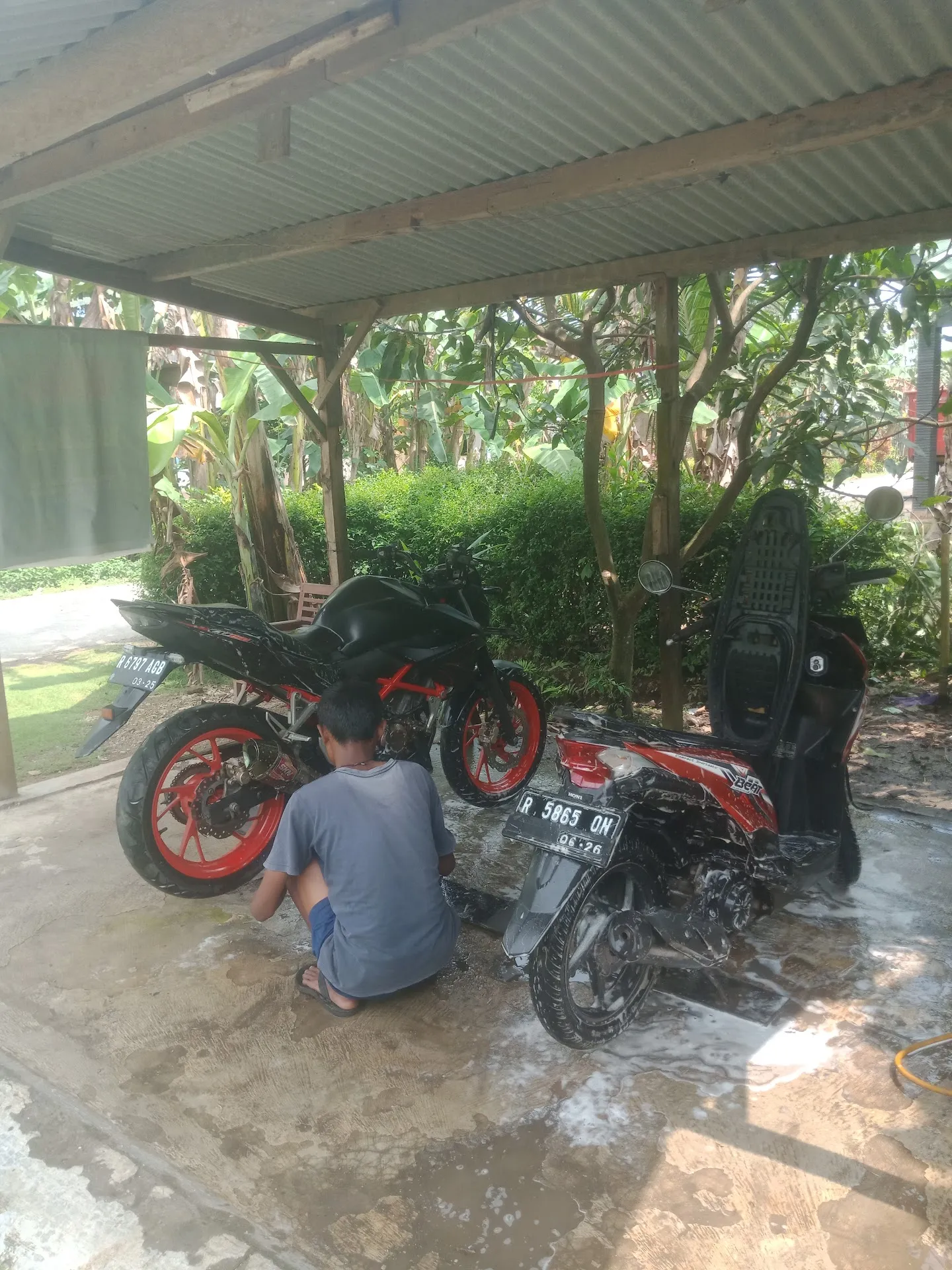 Cucian Motor Dua Putra