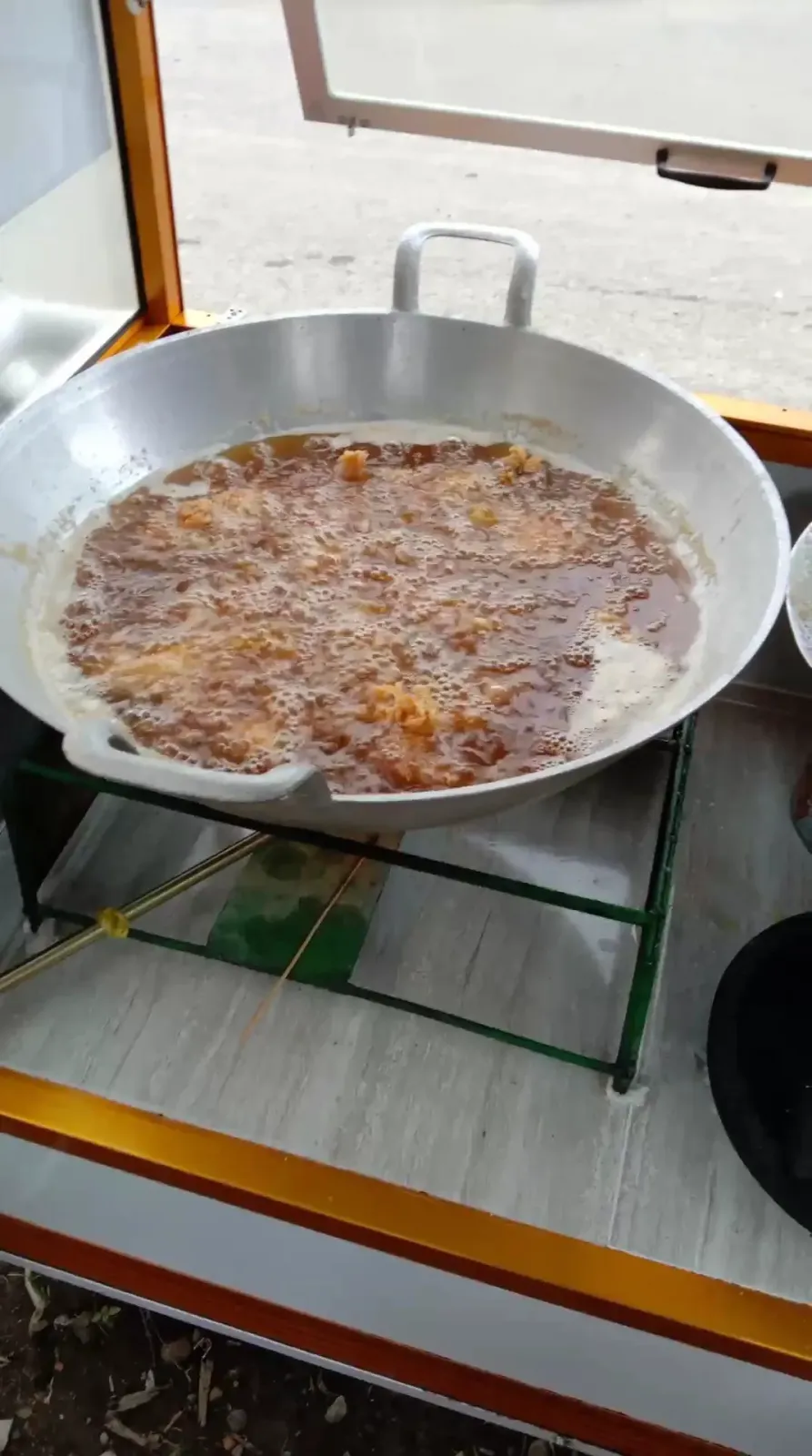 CUENK CHIKEN