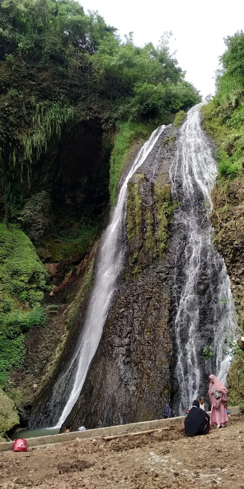 Curug Song