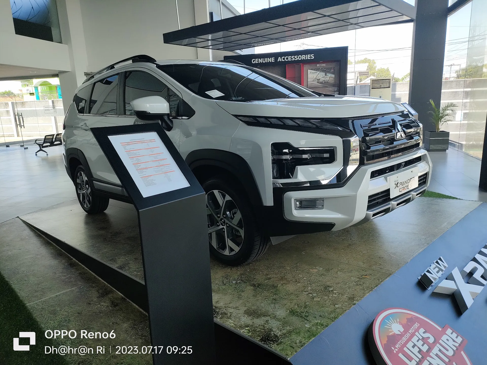 Dahran Mitsubishi Adipala