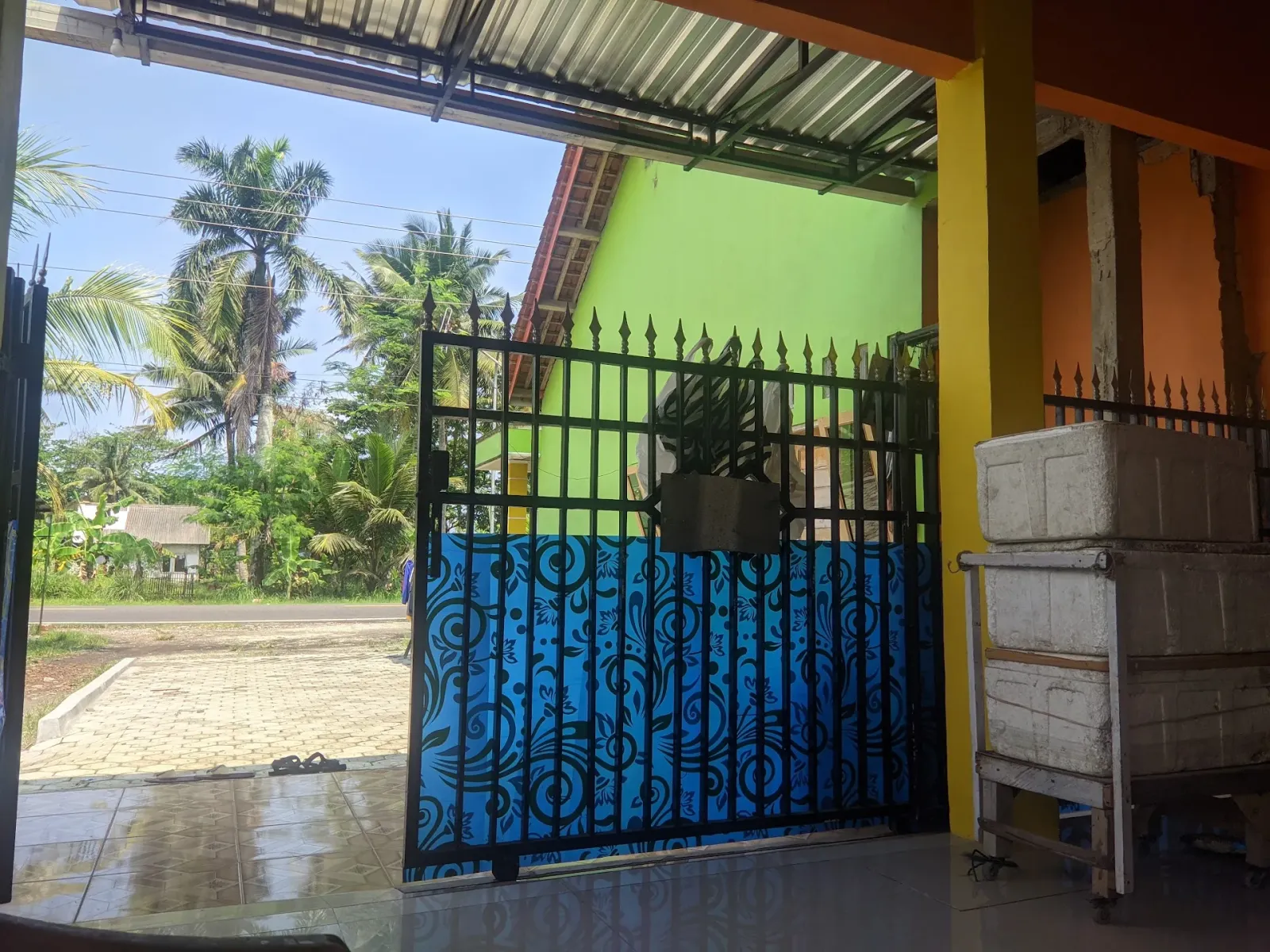 Depot Es Batu Warjo