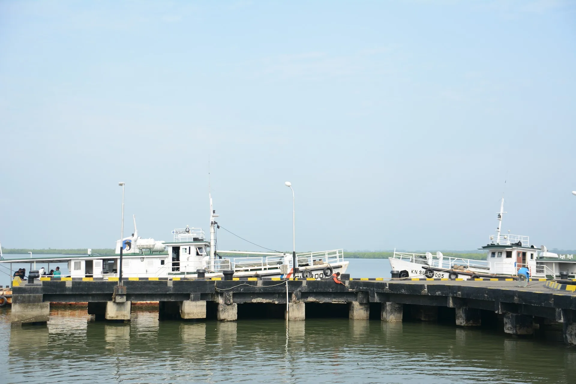 Dermaga Distrik Navigasi
