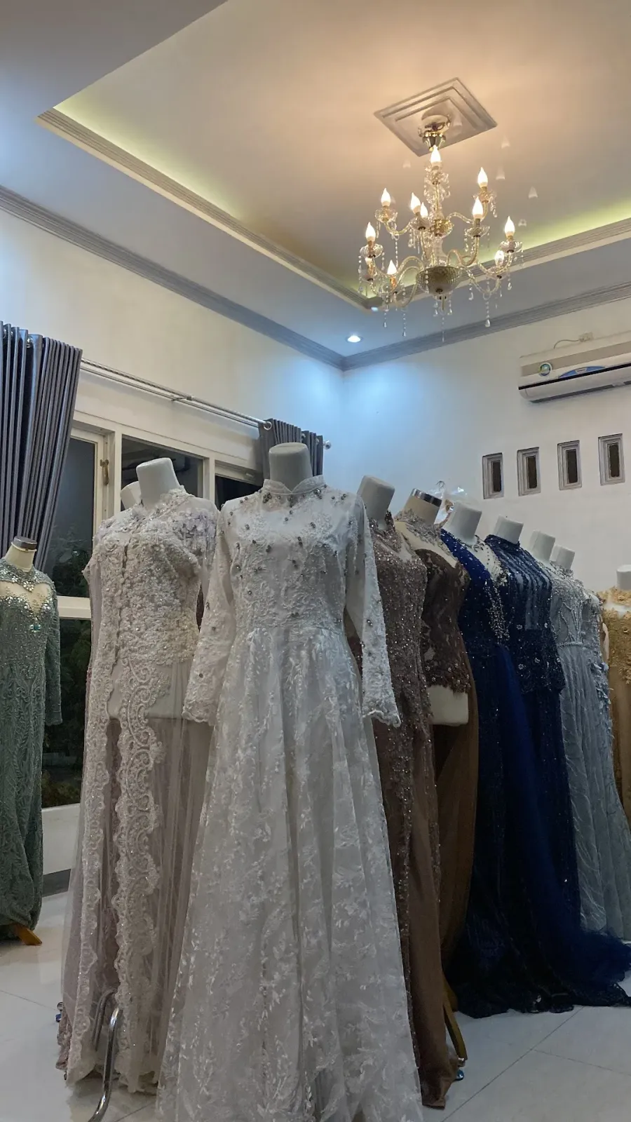 Deviana Wedding & Ahlan Dekorasi